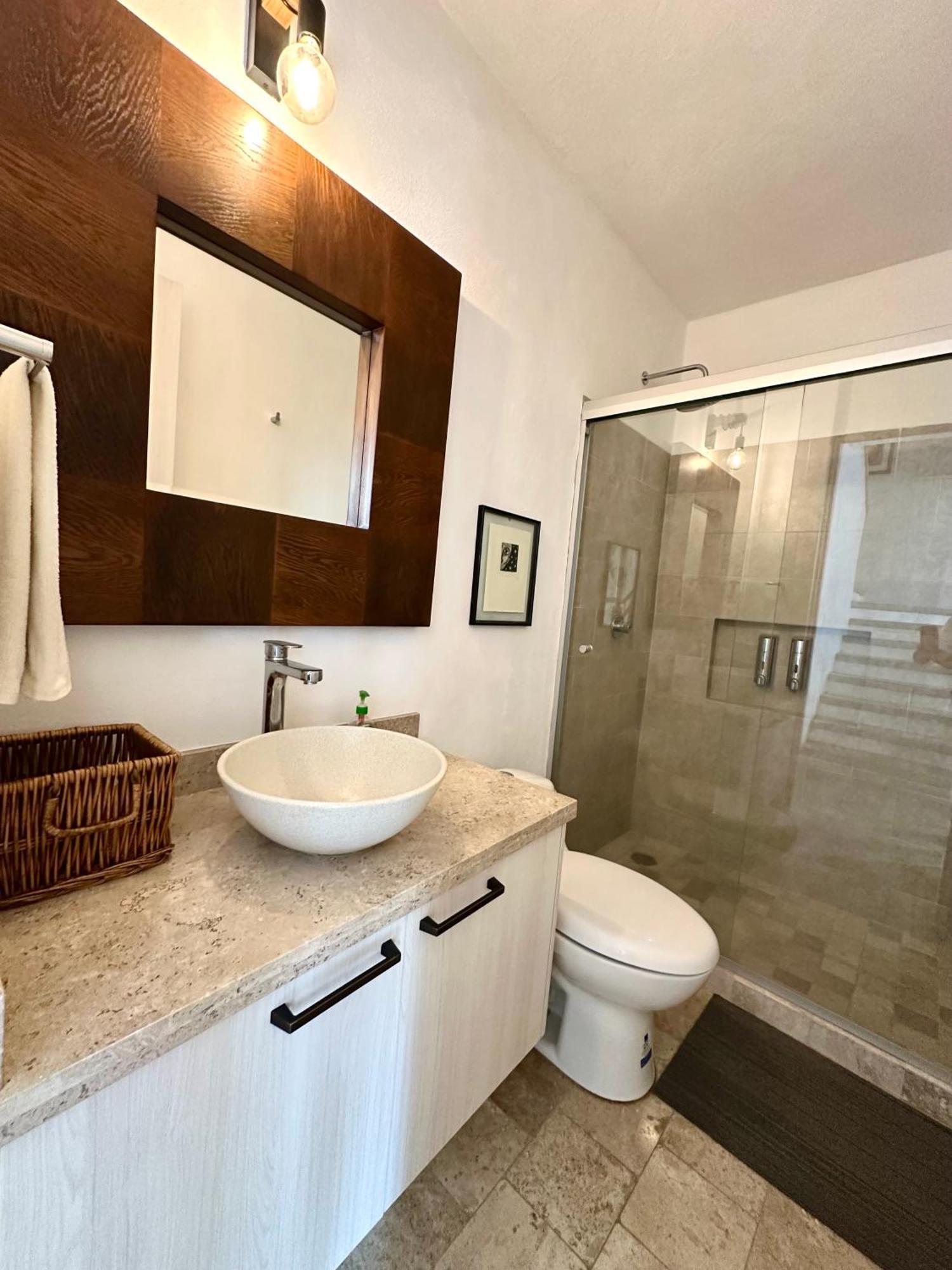 3Bedrooms-5 Min Downtown-Wifi-Pool-Jacuzzi-Parking Альенде Экстерьер фото